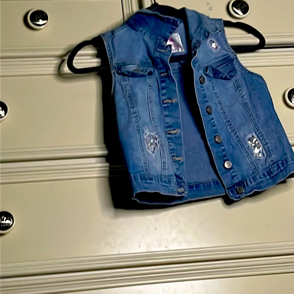 Jean vest with sparkly sequins rips